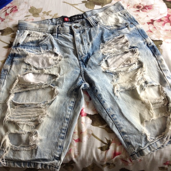 SOUTHPOLE DISTRESSED MENS SHORTS 30 NWOT - Picture 3 of 5